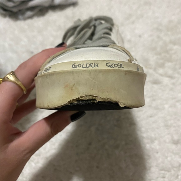 Golden Goose Sneakers Size 9 - Picture 5 of 5